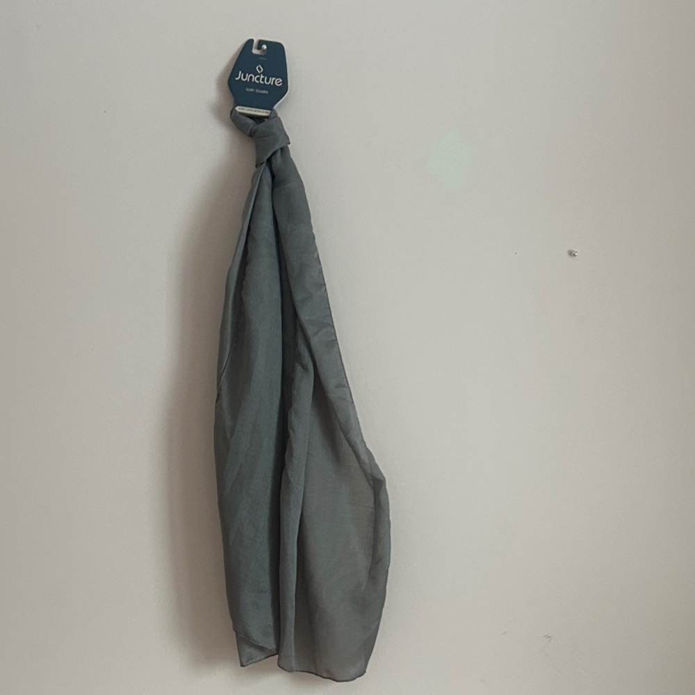 Juncture Pale Gray Women’s Fashion Scarf